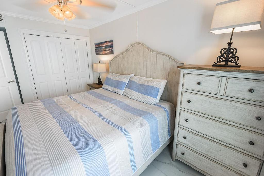 Island Winds East 308 By Albvr - Beautifully Renovated Beachfront Condo & Steps Away From Hangout & More! Gulf Shores Dış mekan fotoğraf